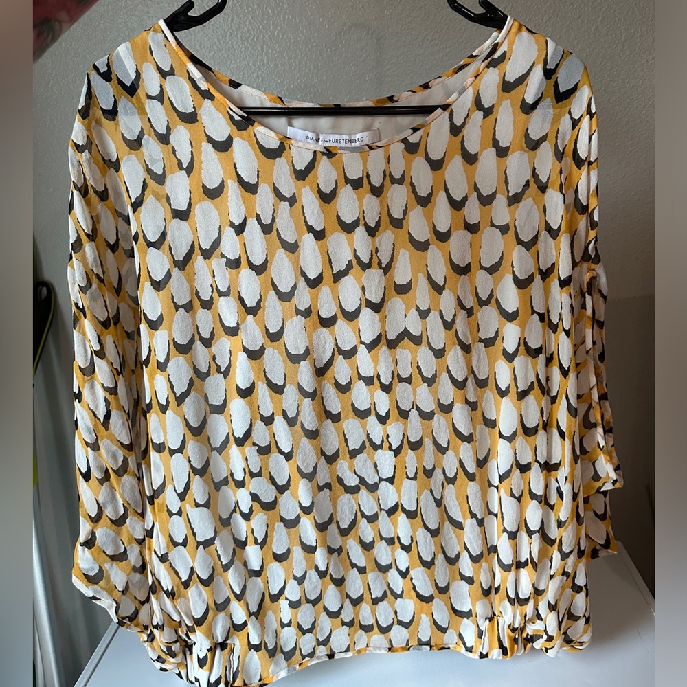 Vintage Diane von ferstenberg blouse